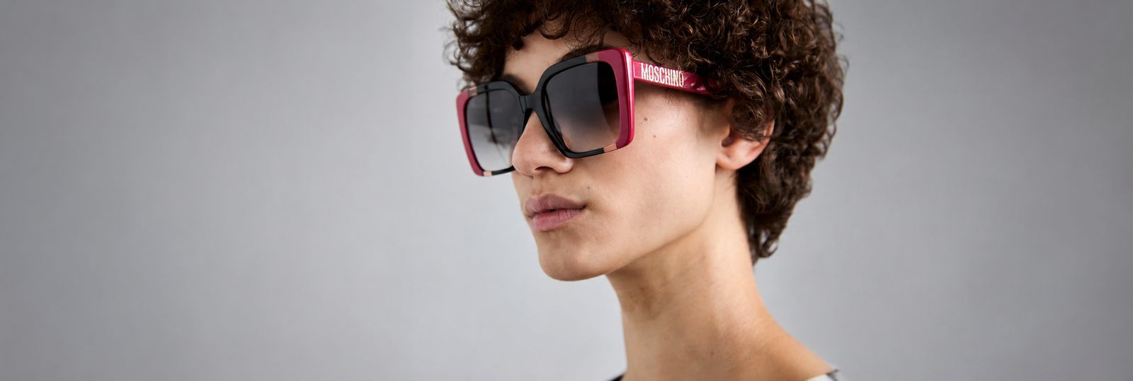 MOSCHINO